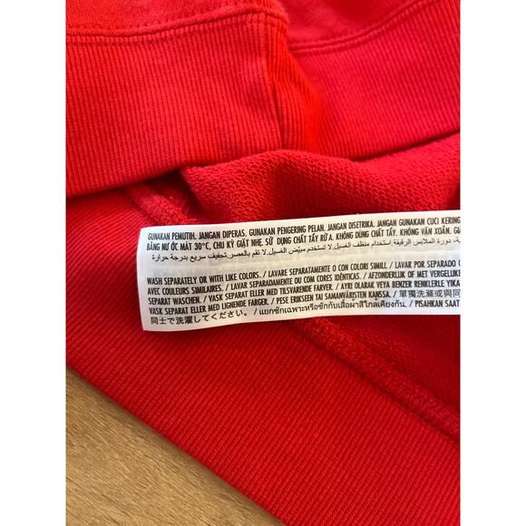 Disney Parks Walt Disney World Minnie Mouse Balloon Sleeve Sweatshirt Size M Red - Picture 5 of 8